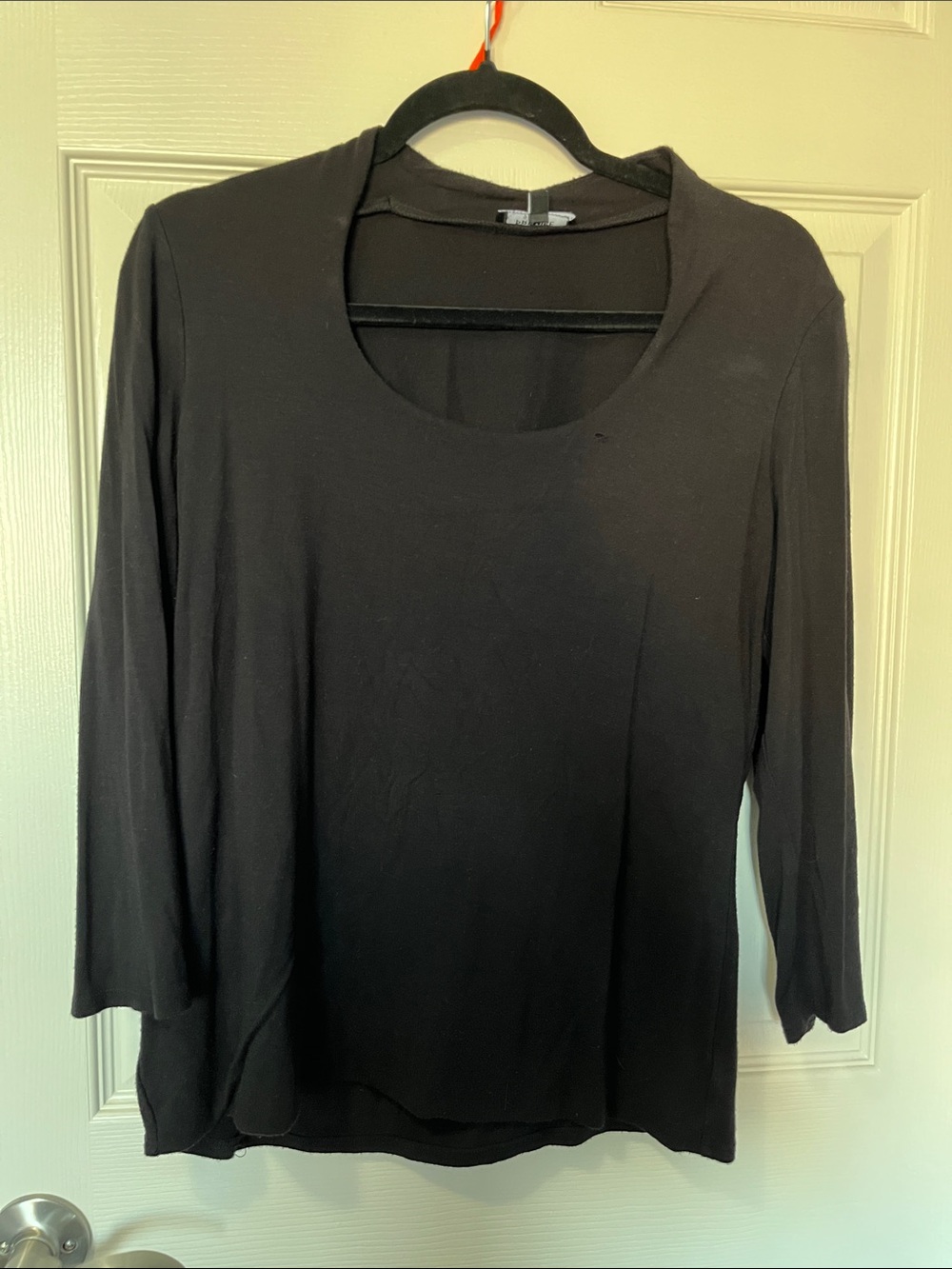 Women's 3/4 Sleeve Scoop Neck Top Premise Studio Classic Black Neutral Stretch